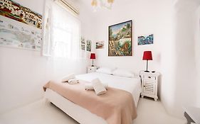 Hotel Delfines